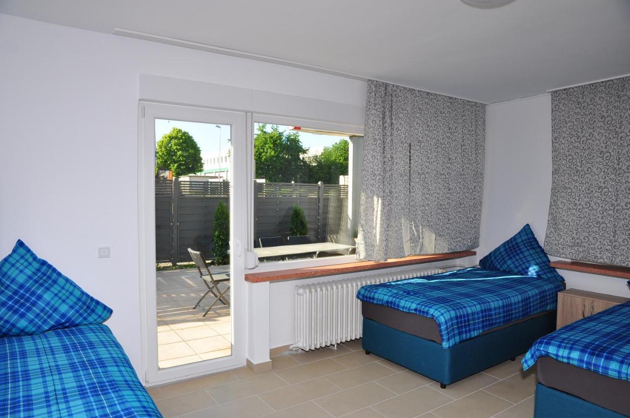 Weisenau Plaza Hostel ไมนซ์ ภายนอก รูปภาพ